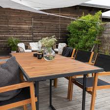 hardhouten tuintafel