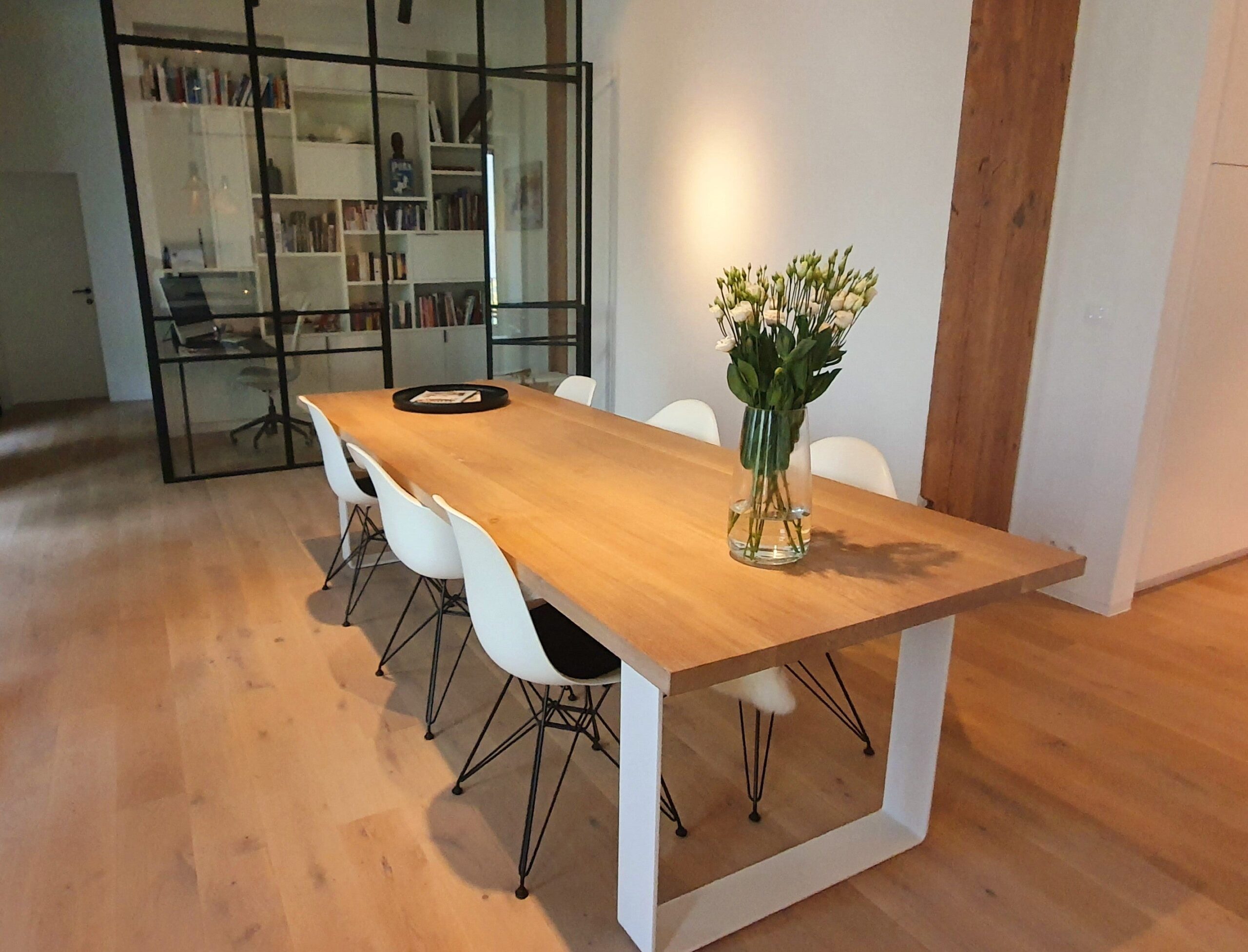 eettafel massief hout
