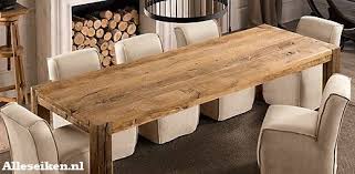 massief houten tafel